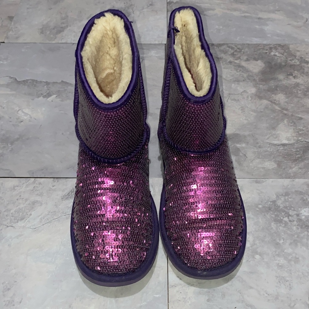 Purple sequin Ugg warm winter boots size 5y big kid can fit women 6